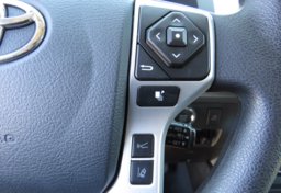 2020 Toyota Tundra 4WD - Image 38