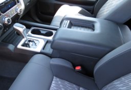 2020 Toyota Tundra 4WD - Image 25