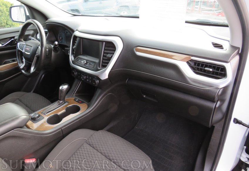 2019 GMC Acadia - Image 29