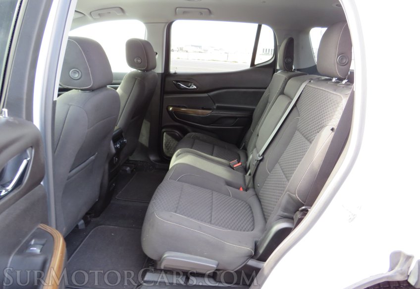 2019 GMC Acadia - Image 35