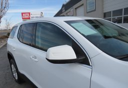 2019 GMC Acadia - Image 19