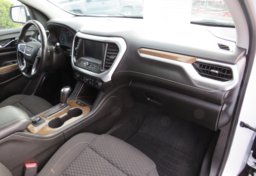 2019 GMC Acadia - Image 29