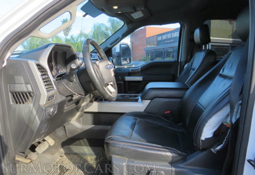 2019 Ford Super Duty F-350 SRW - Image 30