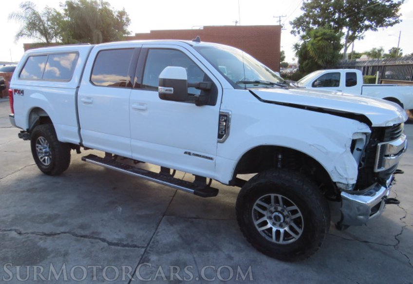 2019 Ford Super Duty F-350 SRW - Image 2