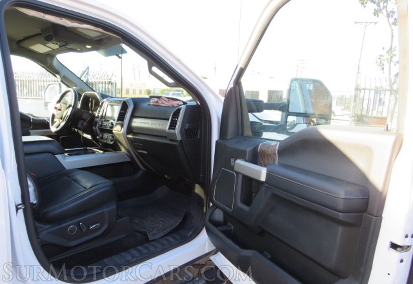2019 Ford Super Duty F-350 SRW - Image 25