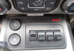 2013 Ford F-150 - Image 46