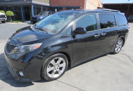 2014 Toyota Sienna