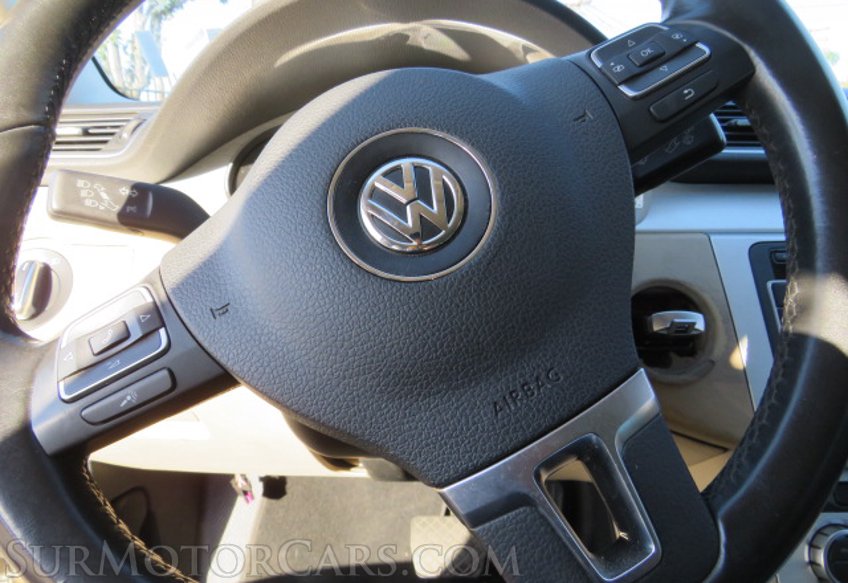 2014 Volkswagen CC - Image 35