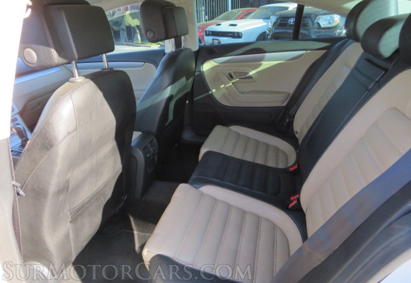 2014 Volkswagen CC - Image 26