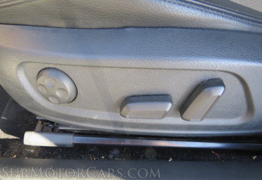 2014 Volkswagen CC - Image 40