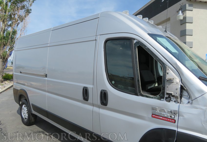 2019 Ram ProMaster Cargo Van - Image 10
