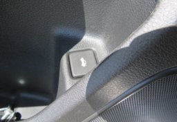 2021 Honda Insight - Image 40