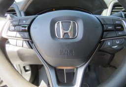 2021 Honda Insight - Image 34