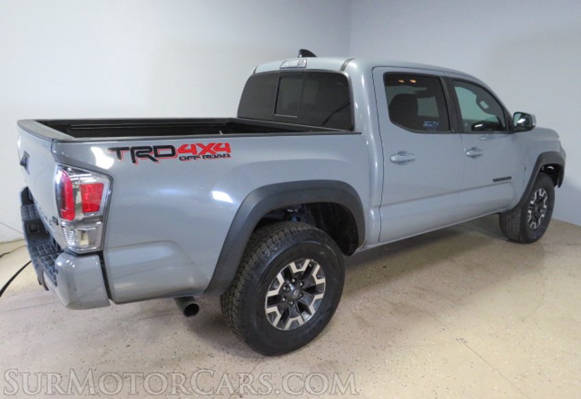 2020 Toyota Tacoma - Image 8