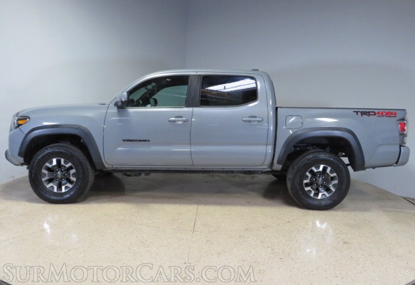 2020 Toyota Tacoma - Image 5