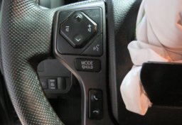 2020 Toyota Tacoma - Image 43