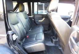 2014 Jeep Wrangler Unlimited - Image 28