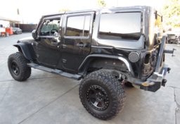 2014 Jeep Wrangler Unlimited - Image 10