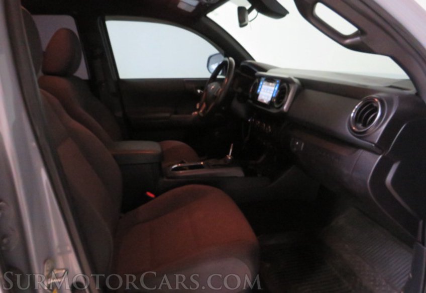 2018 Toyota Tacoma - Image 31