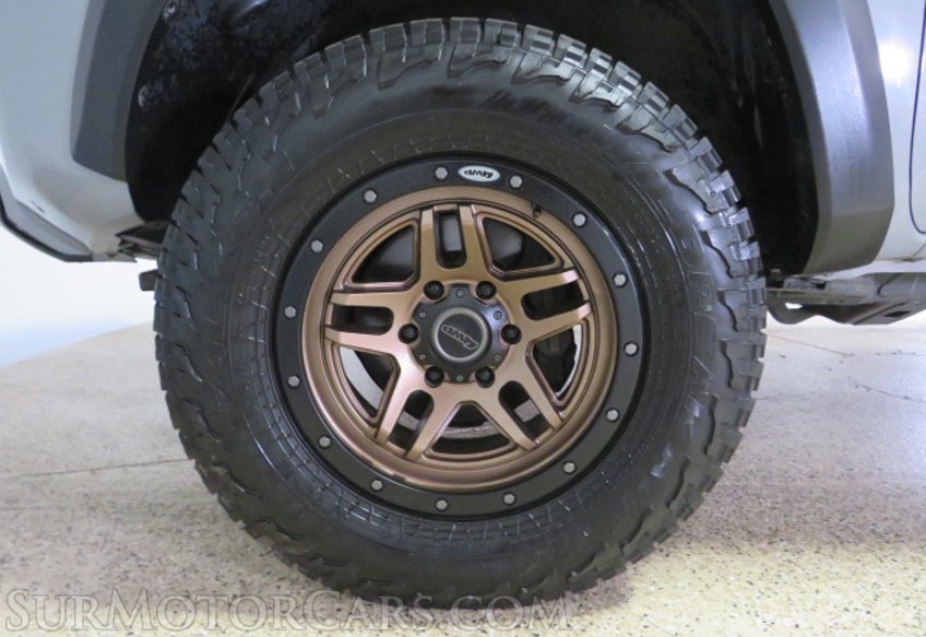 2018 Toyota Tacoma - Image 19