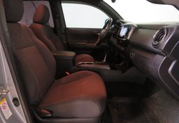 2018 Toyota Tacoma - Image 25