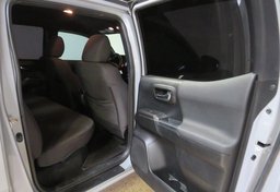 2018 Toyota Tacoma - Image 23