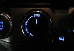 2018 Toyota Tacoma - Image 39