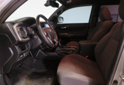 2018 Toyota Tacoma - Image 24