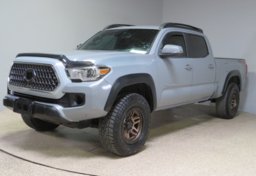 2018 Toyota Tacoma - Image 4