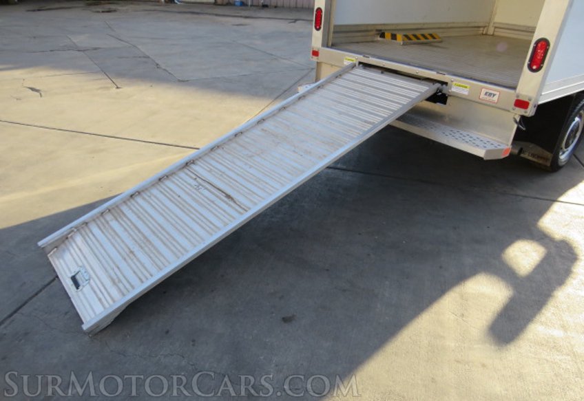 2020 Ford Transit Chassis - Image 14