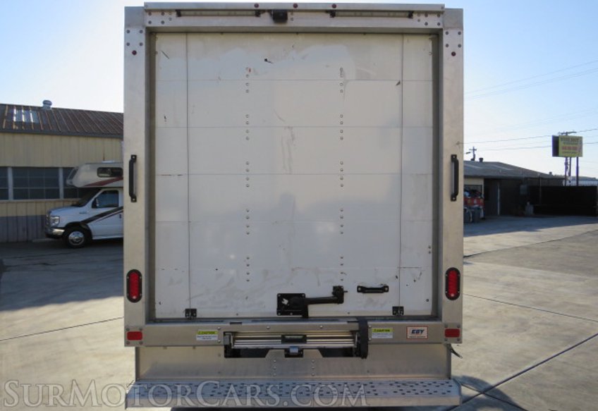 2020 Ford Transit Chassis - Image 12