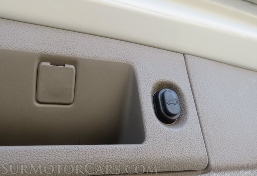 2015 Chevrolet Suburban - Image 62