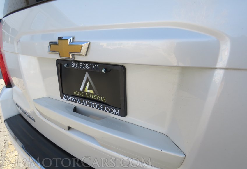 2015 Chevrolet Suburban - Image 18