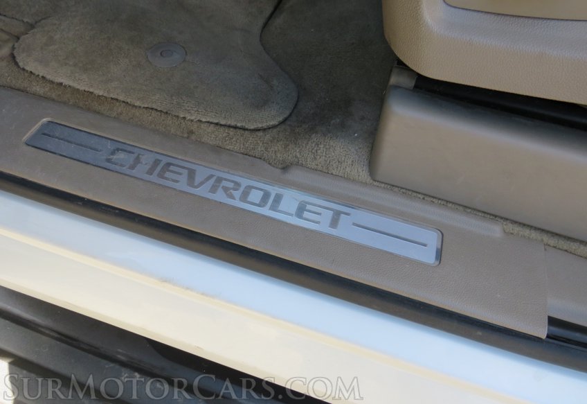 2015 Chevrolet Suburban - Image 65