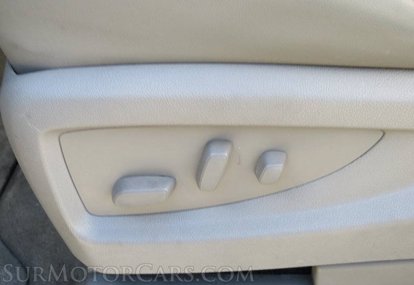 2015 Chevrolet Suburban - Image 61