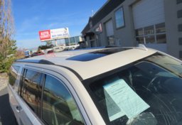 2015 Chevrolet Suburban - Image 16