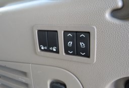 2015 Chevrolet Suburban - Image 60