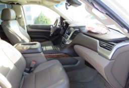 2015 Chevrolet Suburban - Image 27