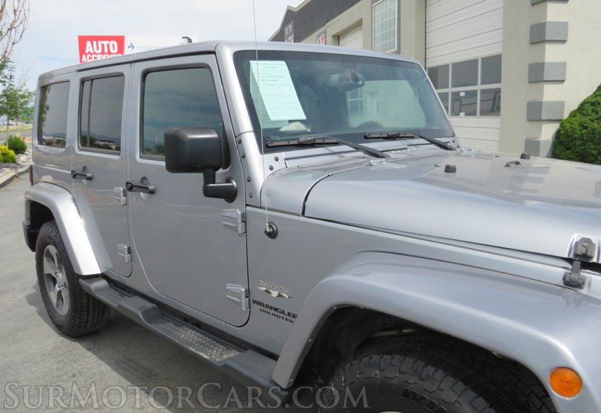 2017 Jeep Wrangler Unlimited - Image 12