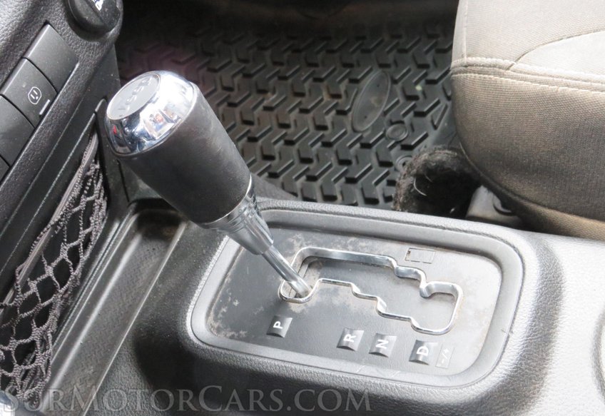 2017 Jeep Wrangler Unlimited - Image 40