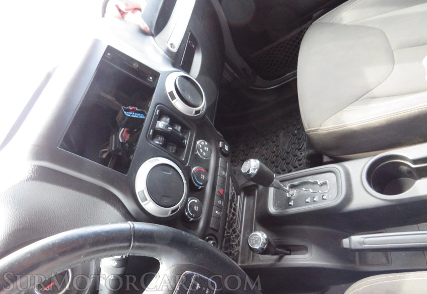 2017 Jeep Wrangler Unlimited - Image 33