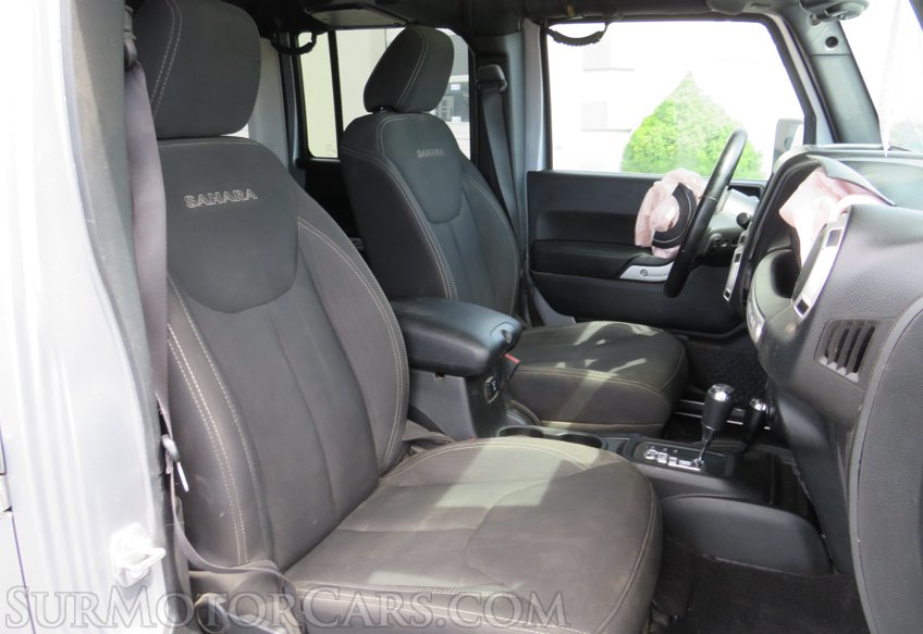 2017 Jeep Wrangler Unlimited - Image 28