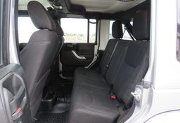 2017 Jeep Wrangler Unlimited - Image 26