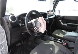 2017 Jeep Wrangler Unlimited - Image 24