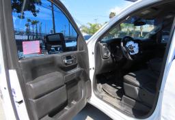 Thumbnail of 2023 GMC Sierra 2500HD
