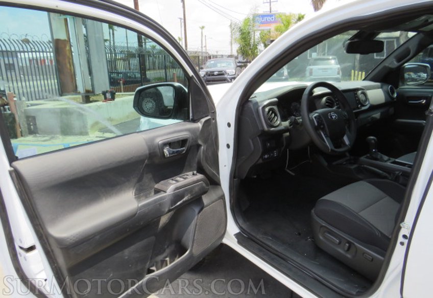 2022 Toyota Tacoma - Image 23