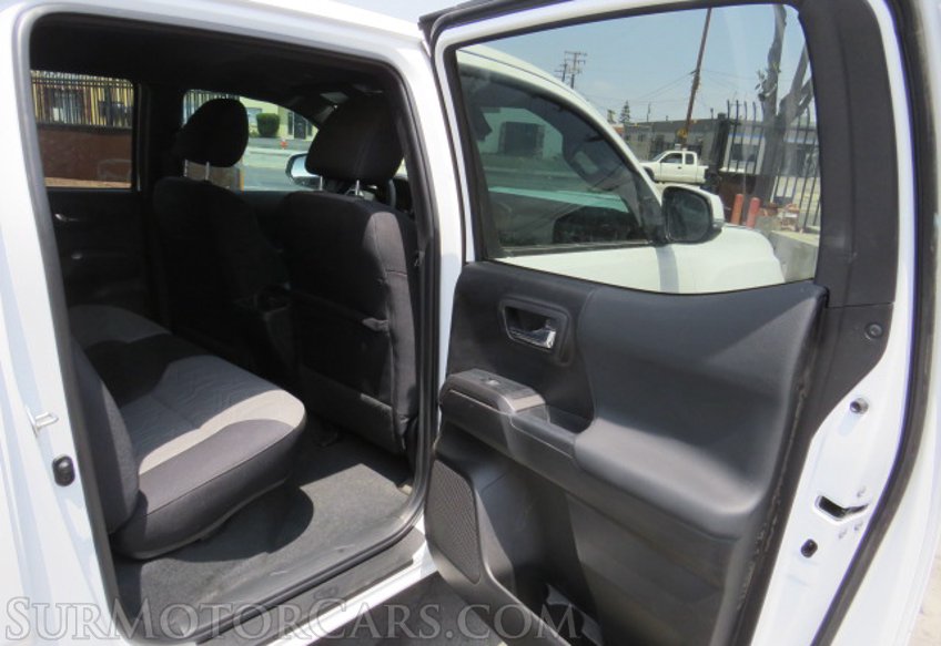 2022 Toyota Tacoma - Image 26