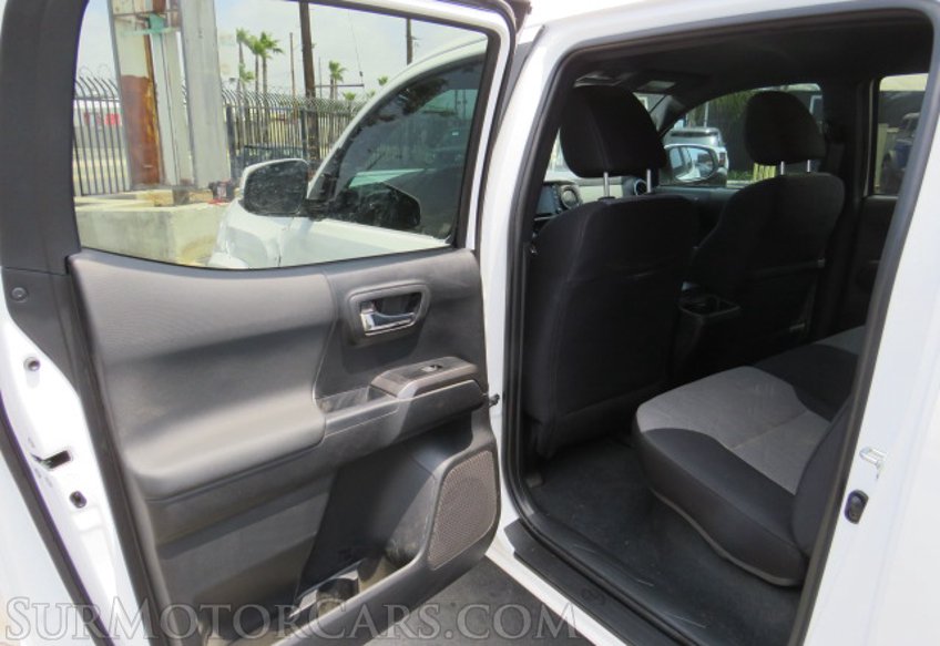 2022 Toyota Tacoma - Image 25