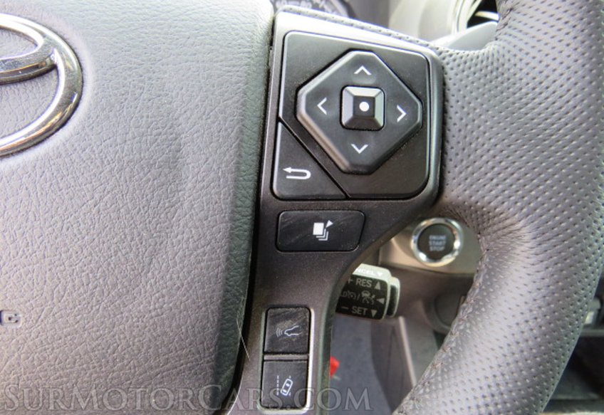 2022 Toyota Tacoma - Image 38