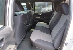 2022 Toyota Tacoma - Image 33